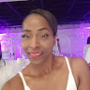 Meet your Posher, Yulanda